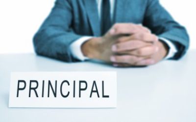 Dirección de centros educativos y ampliación de autonomía con rendición de cuentas. El rol mediador del liderazgo pedagógico