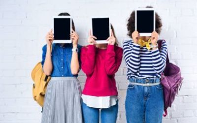 Dinàmiques per treballar les pantalles amb joves
